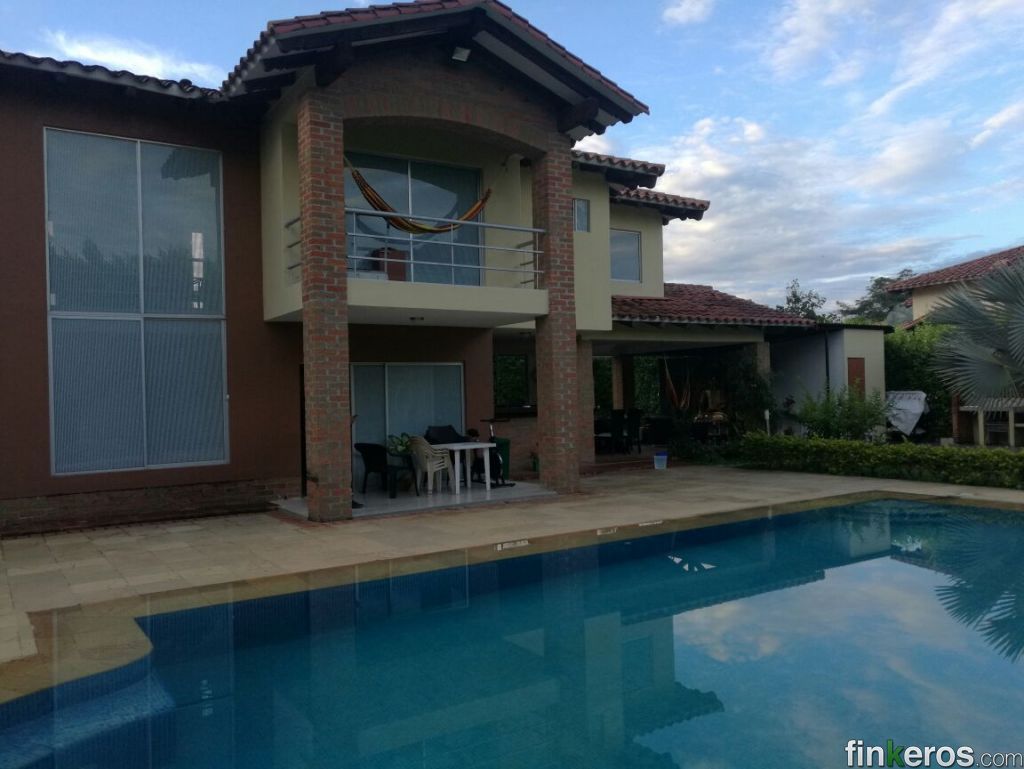 FINCA PARA FAMILIAS PEQUEÑAS - Finca en Pereira, Risaralda